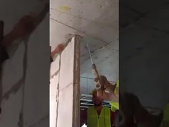 Panneaux de béton gris légers avec une bonne absorption du son et des options de conception polyvalentes