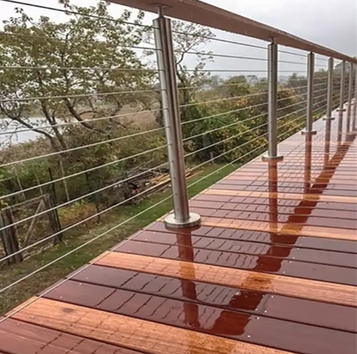 Balustrade d'escalier en aluminium montée au sol avec une épaisseur de verre de 8 mm à 17,5 mm