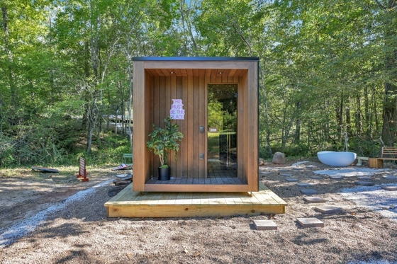 Chambres solaires avec verre transparent et porte double coulissante