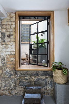 Améliorez le style de votre maison avec notre matériel pour fenêtres et portes en acier