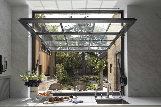 Améliorez le style de votre maison avec notre matériel pour fenêtres et portes en acier