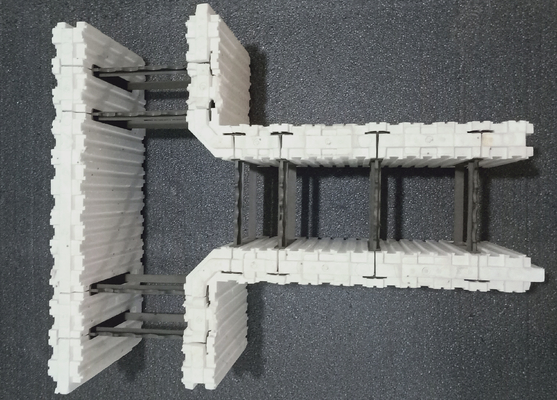 Une mise à niveau durable des vieux bâtiments en béton isolé